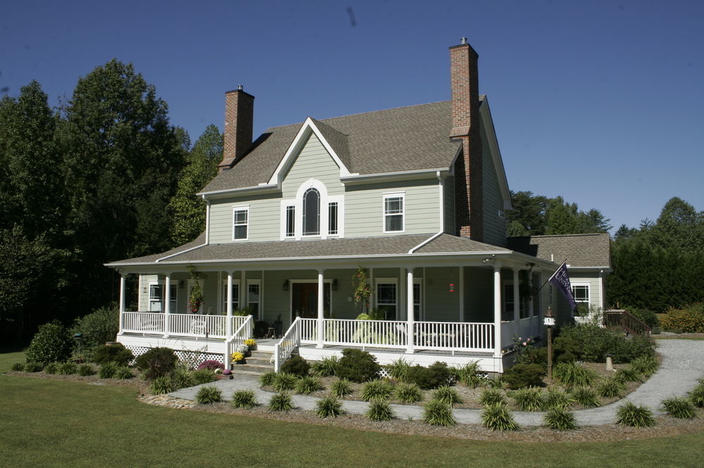 Seven Oaks Inn Bed And Breakfast Highpoint Exterior foto